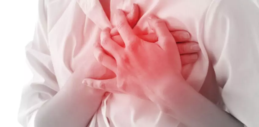 겨울철 심혈관 질환이 많은 이유를 설명하는 심혈관 증상 사진